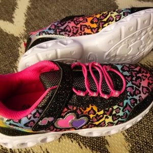 Girl's light up cheetah print shoes